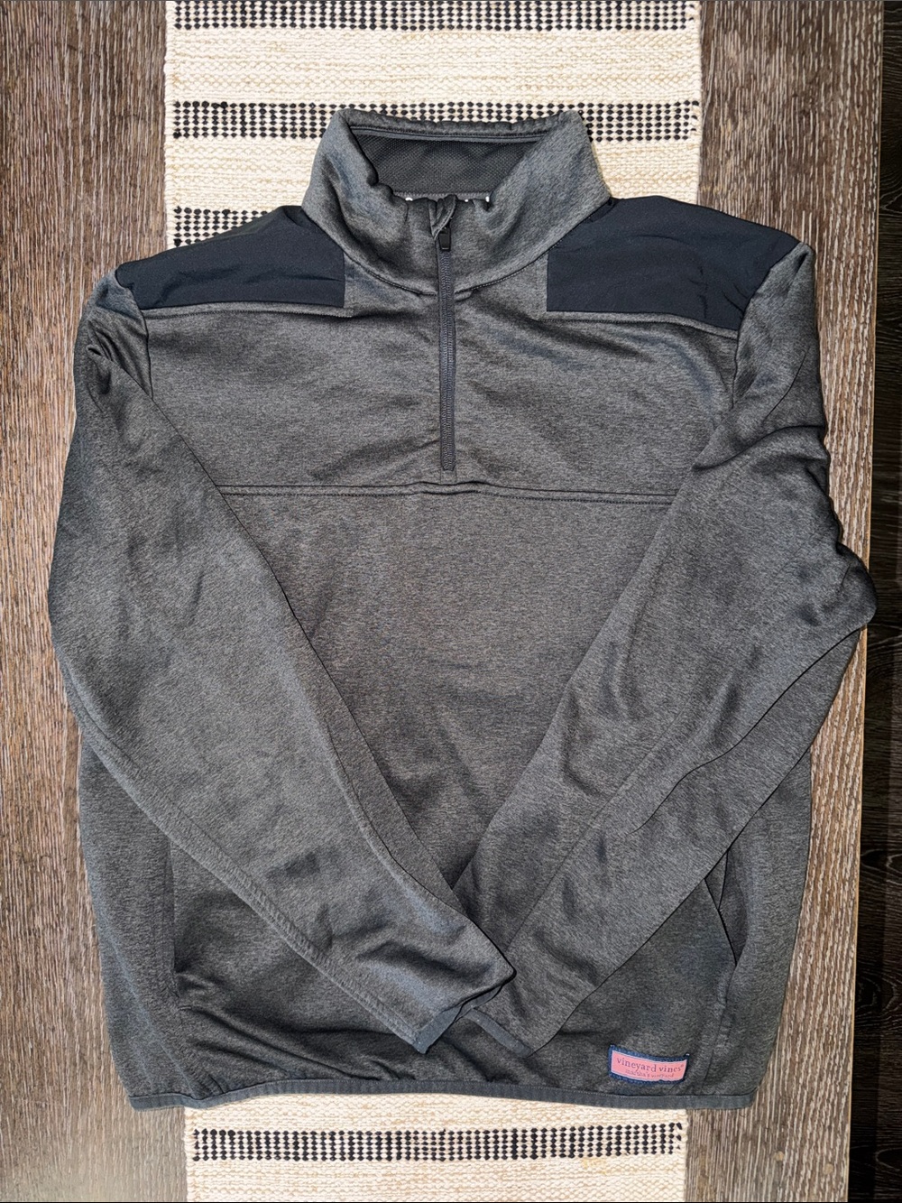 Vineyard Vines Men's Charcoal Gray Performance Quarter-Zip Jacket